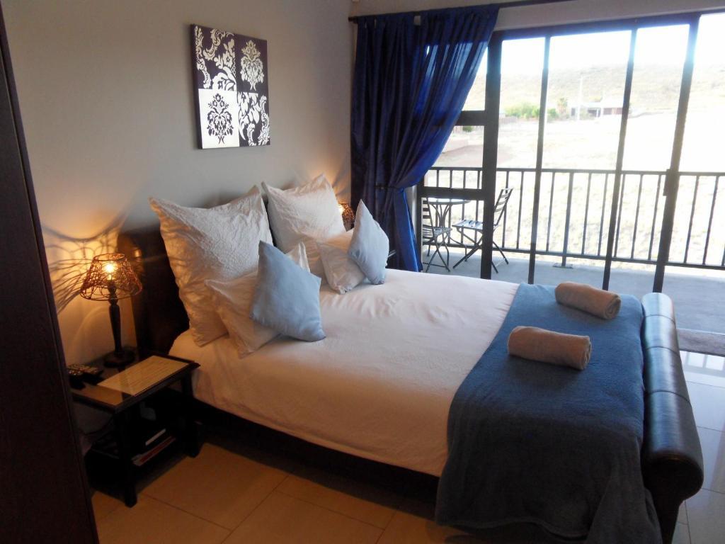 Haus Holzapfel Otel Beaufort West Oda fotoğraf