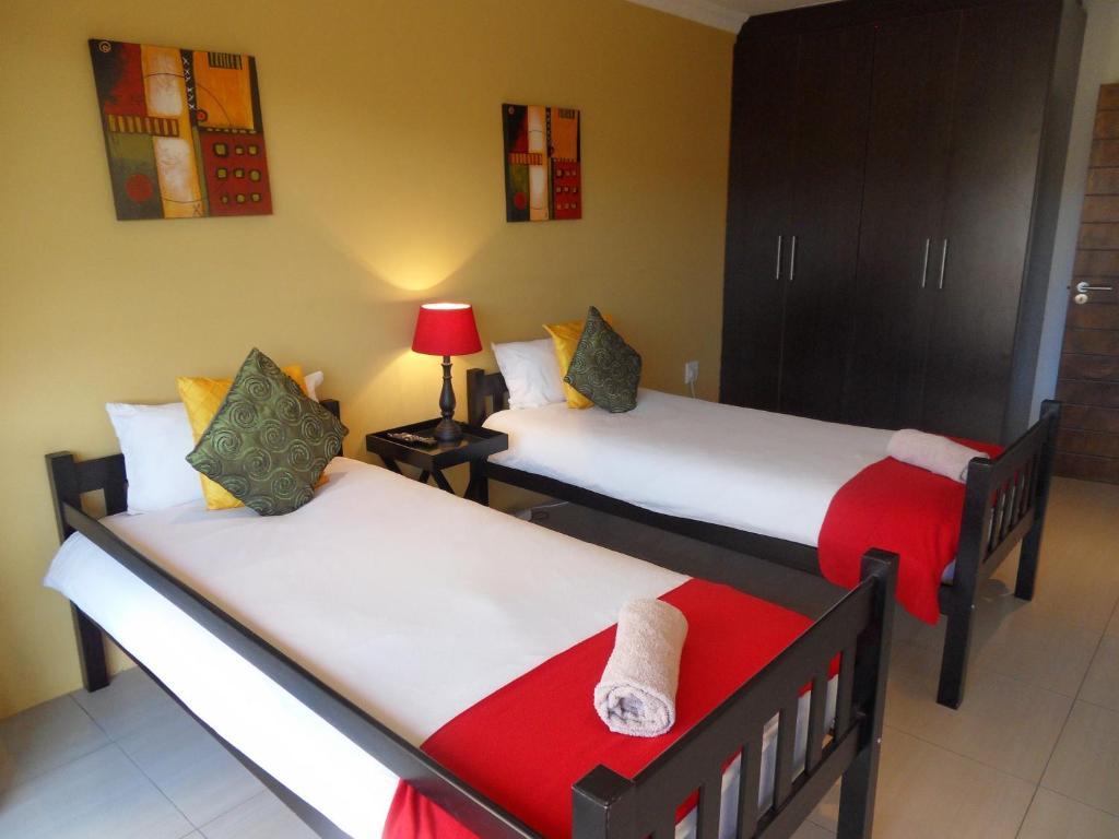 Haus Holzapfel Otel Beaufort West Dış mekan fotoğraf