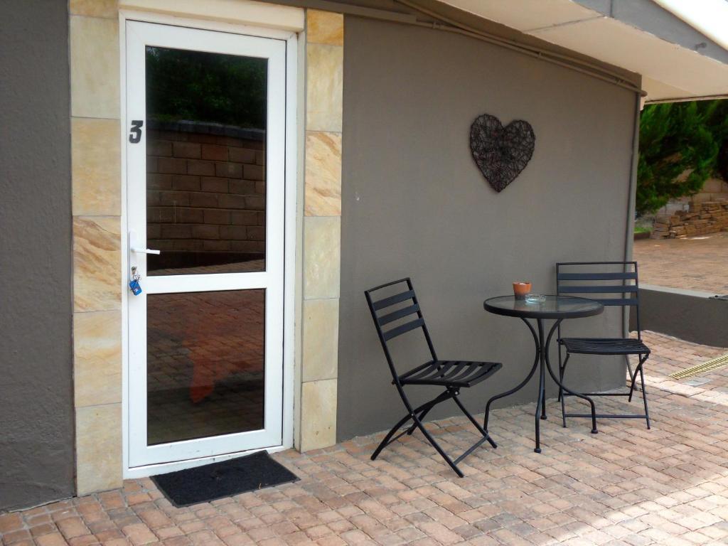 Haus Holzapfel Otel Beaufort West Oda fotoğraf